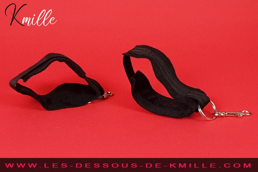 Le kit BDSM Under the Bed Restraint System, de Sportsheets